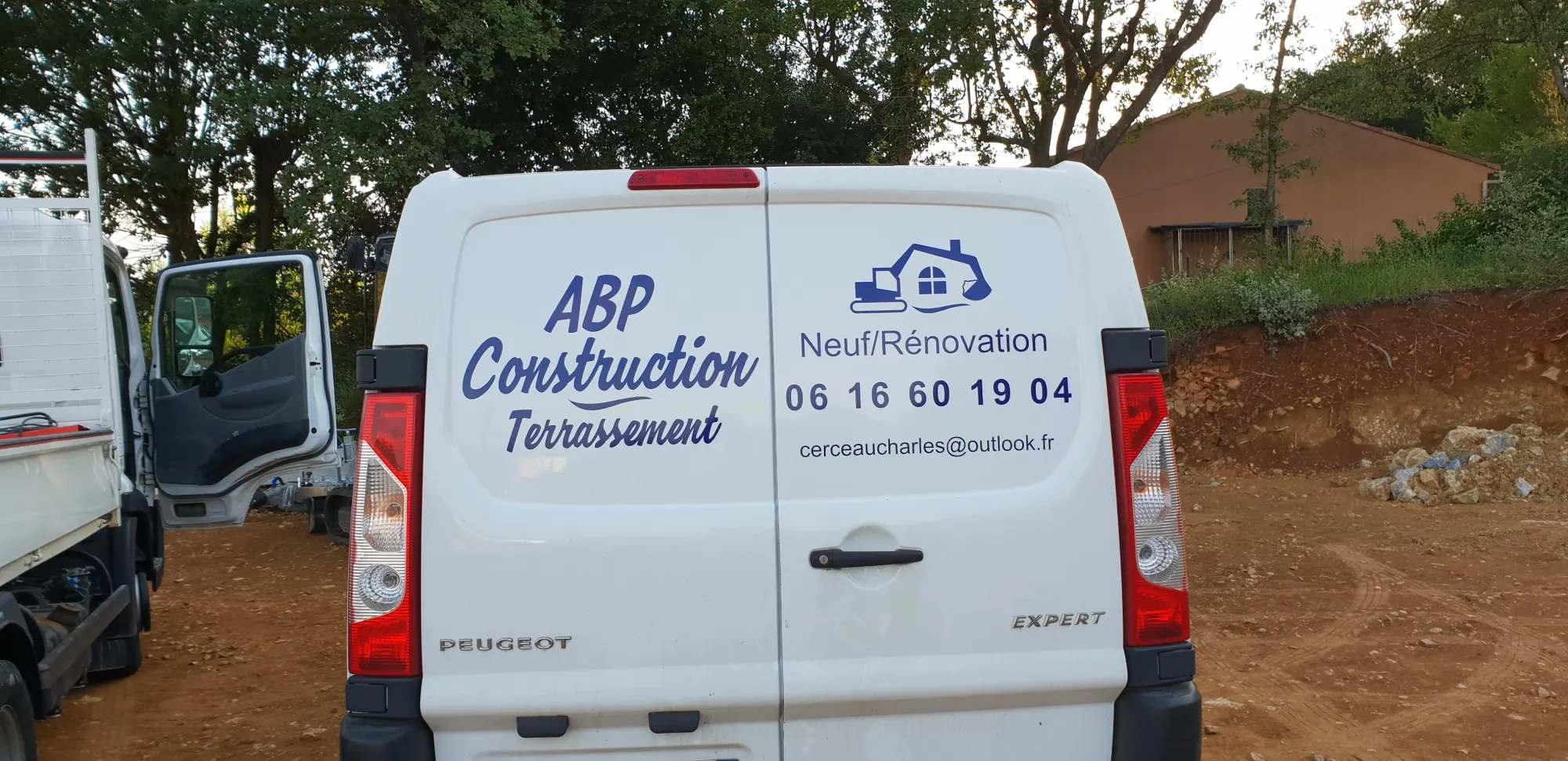 Façade de maison contemporaine